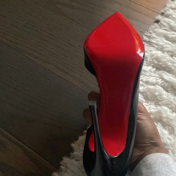 🆕 Christian Louboutin Red Bottoms 👠 - Picture 3 of 7